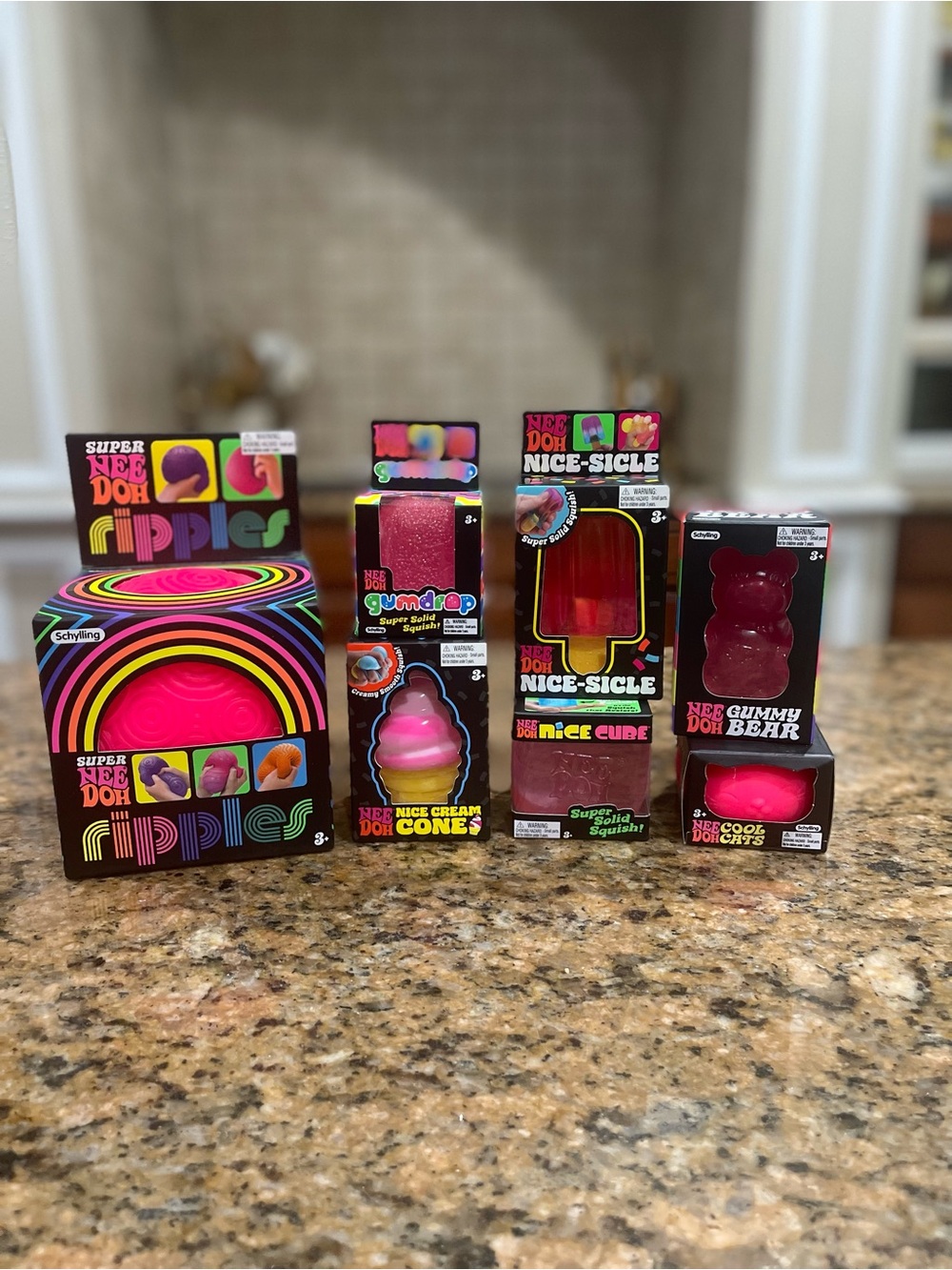 🛍️SOLD🛍️ NeeDoh Pink Bundle 7 Nee Doh Lot Ripple Nice Cream Nicesicle Gummy Bear